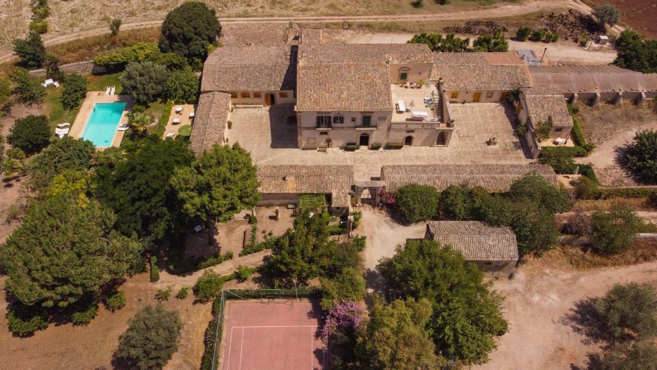 Villa Zottopera - Dimora Di Sicilia 끼아라몬떼굴피 외부 사진